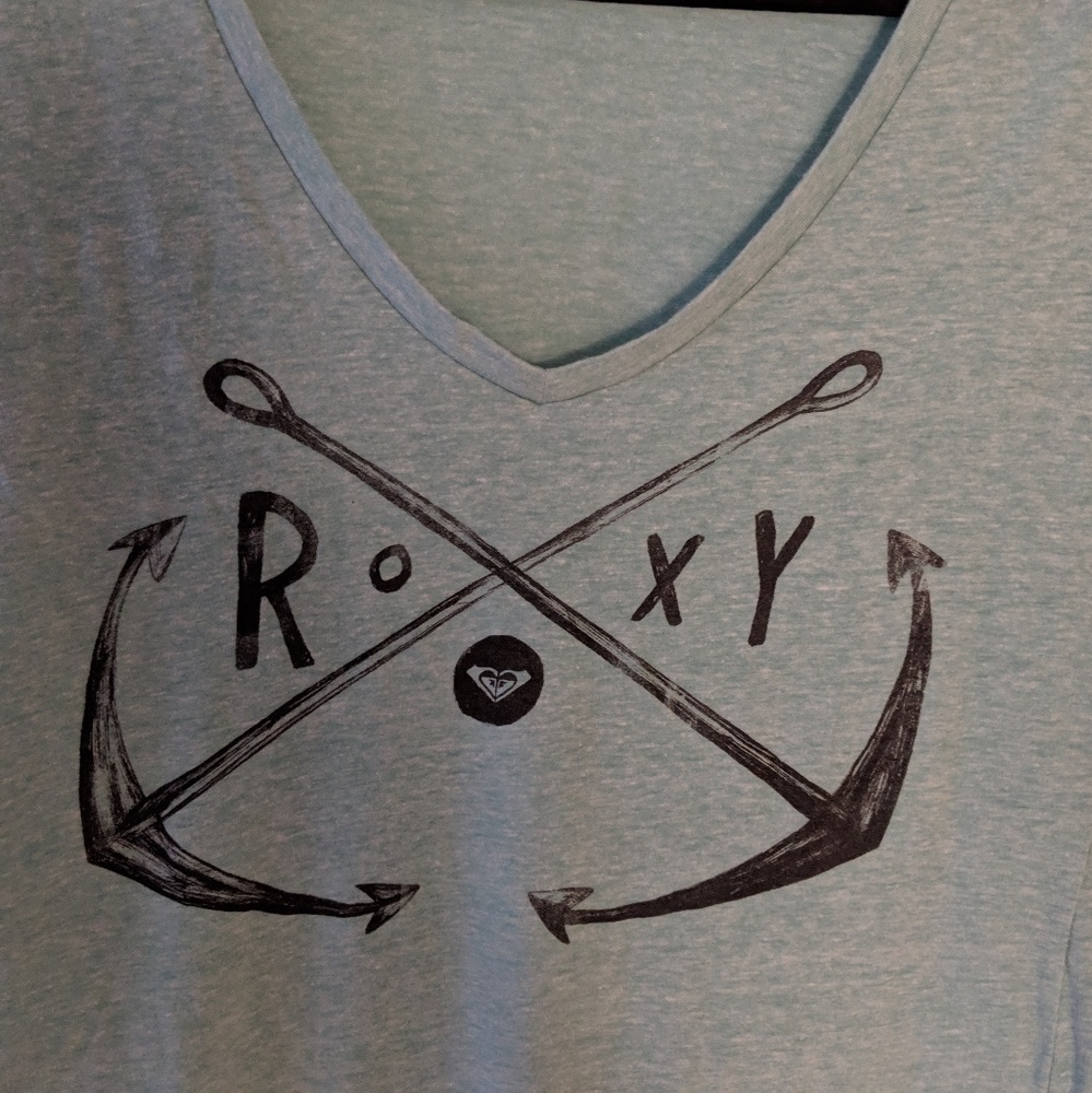 NWOT Roxy Anchor graphic tee